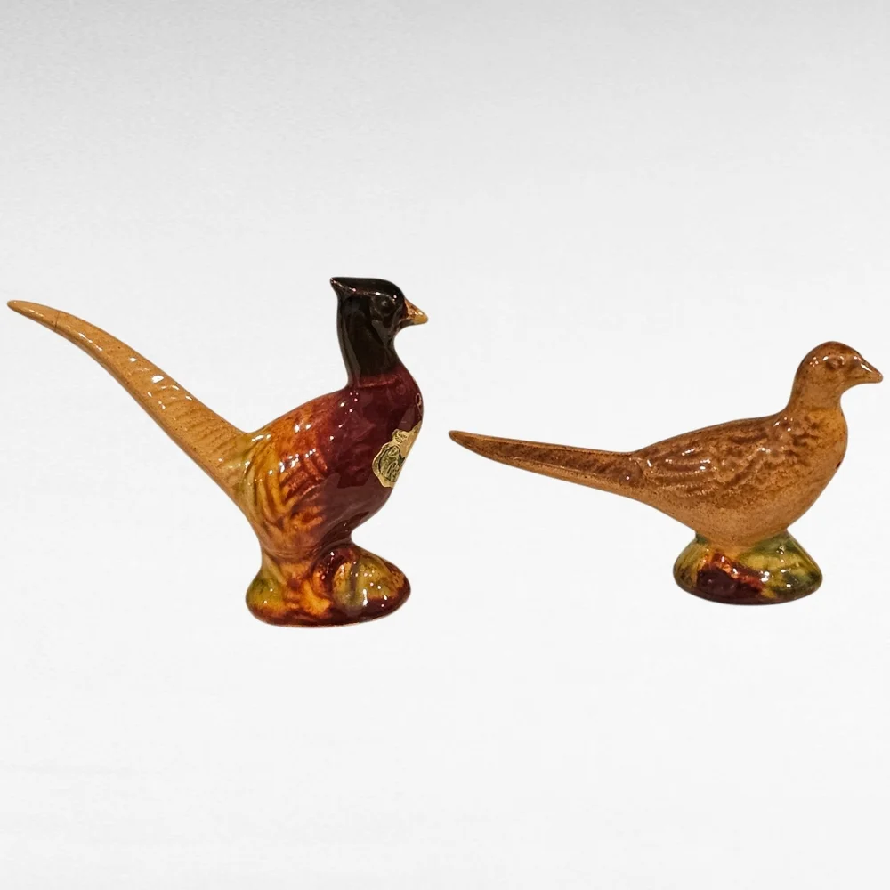 Vintage Rosemeade Pheasant Bird Salt & Pepper Shakers Pottery
